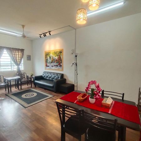 Anggerik Camelia Homestay Apartment Ladang Tok Pelam Kuala Terengganu Dış mekan fotoğraf
