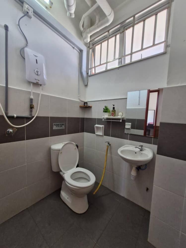 Anggerik Camelia Homestay Apartment Ladang Tok Pelam Kuala Terengganu Dış mekan fotoğraf