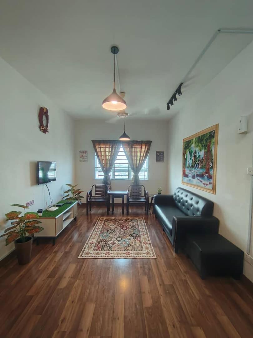 Anggerik Camelia Homestay Apartment Ladang Tok Pelam Kuala Terengganu Dış mekan fotoğraf